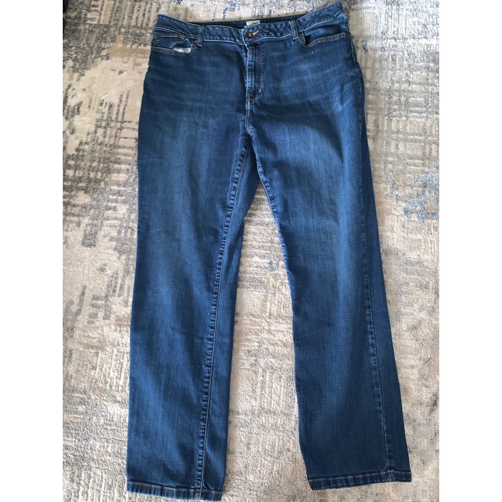 Womens Straight Leg Jeans Medium Wash Blue Denim Classic 5-Pocket Pants